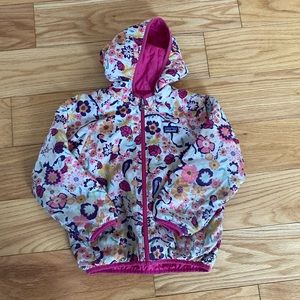 Reversible Patagonia 3T jacket.